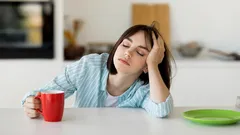 Kdy je ospalost po jídle normální a kdy je na místě zpozornět