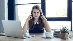 Začal váš notebook najednou hučet jako vysavač? Zkontrolujte tyto 3 věci