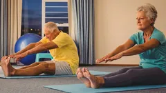 Cvičení před spaním: 4 jednoduchá cvičení, po kterých se lépe spí