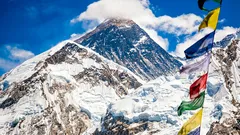 Everest dál roste. Proč a do jaké výšky se může vyšplhat?